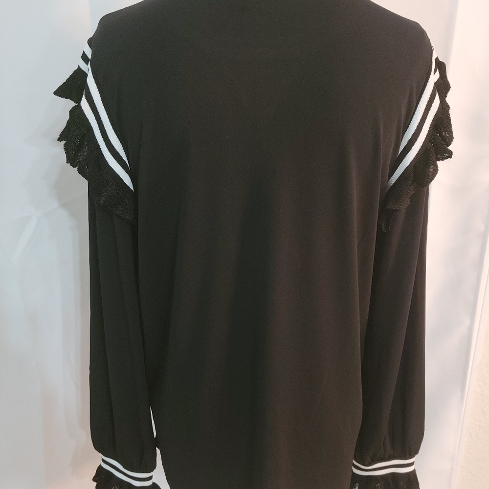 Blouse - Picture 5 of 6